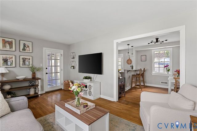 1315 Maywood Rd, Richmond, VA 23229