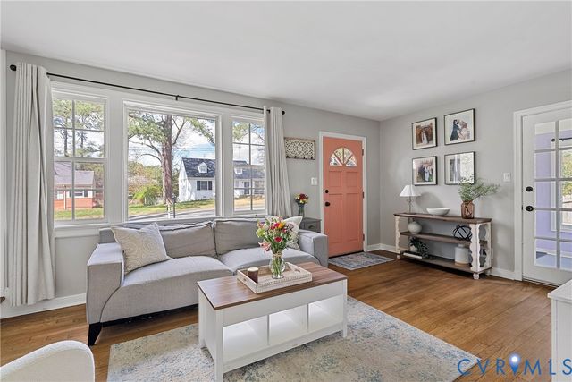 1315 Maywood Rd, Richmond, VA 23229