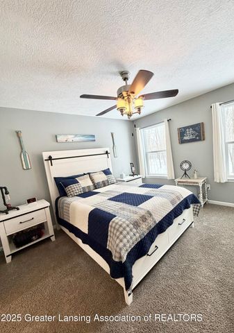 10015 Lakeside Drive, Perrinton, MI 48871