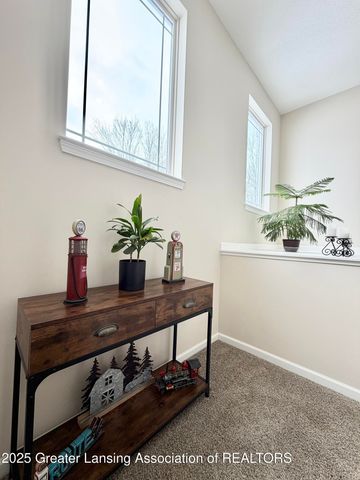 10015 Lakeside Drive, Perrinton, MI 48871