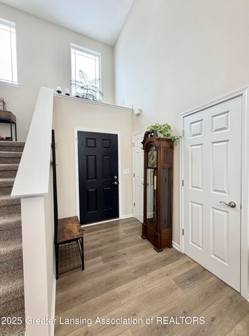 10015 Lakeside Drive, Perrinton, MI 48871