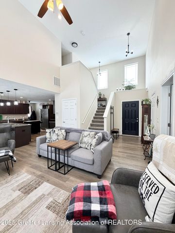 10015 Lakeside Drive, Perrinton, MI 48871