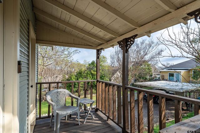 637 S Bois D Arc, Tyler, TX 75701