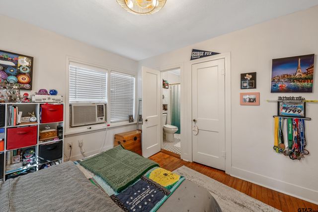 637 S Bois D Arc, Tyler, TX 75701