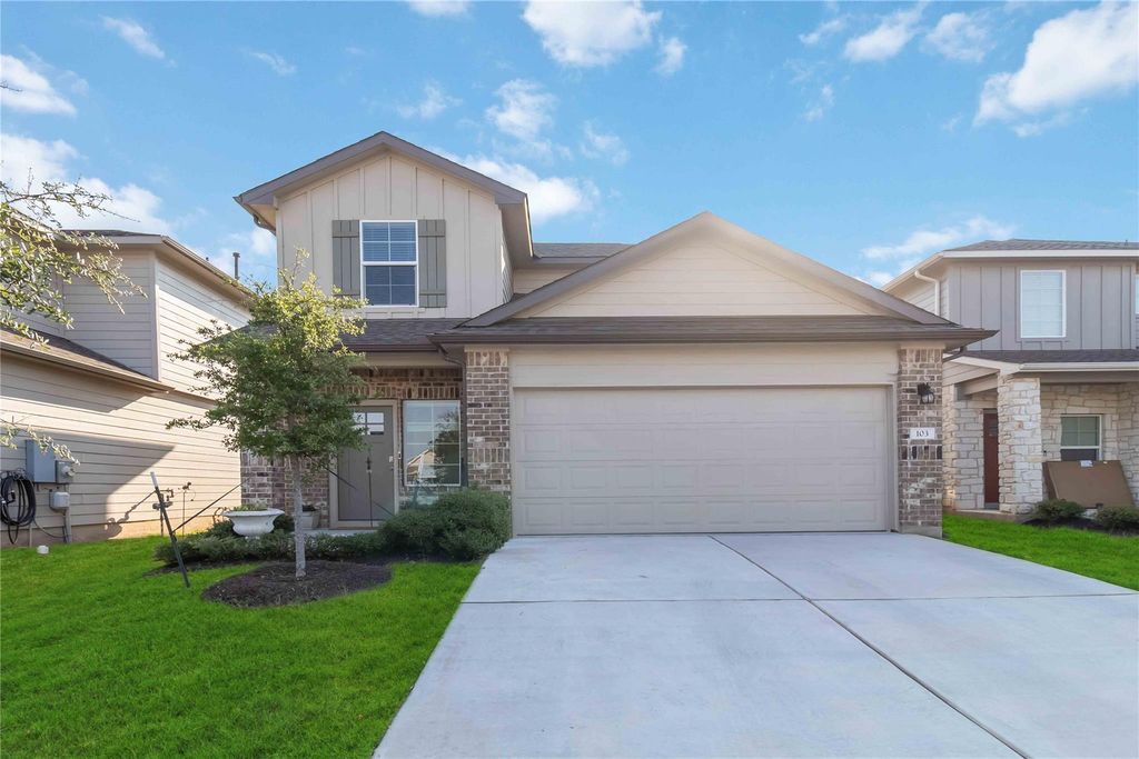 103 Mariners LNDG, Bastrop, TX 78602