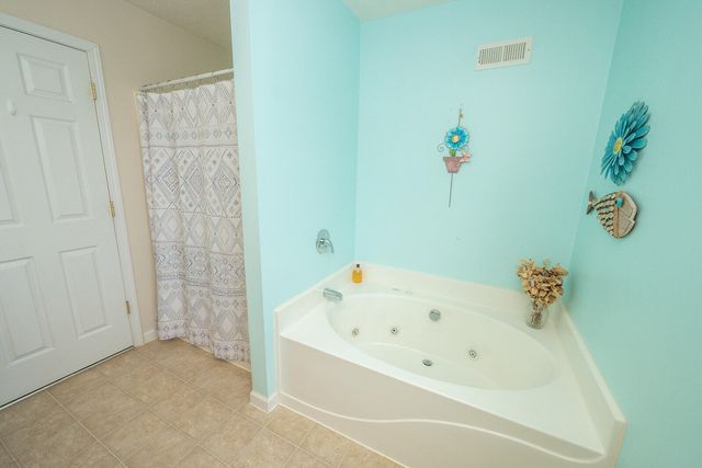 6841 Gordon Boulevard, Burlington, KY 41005