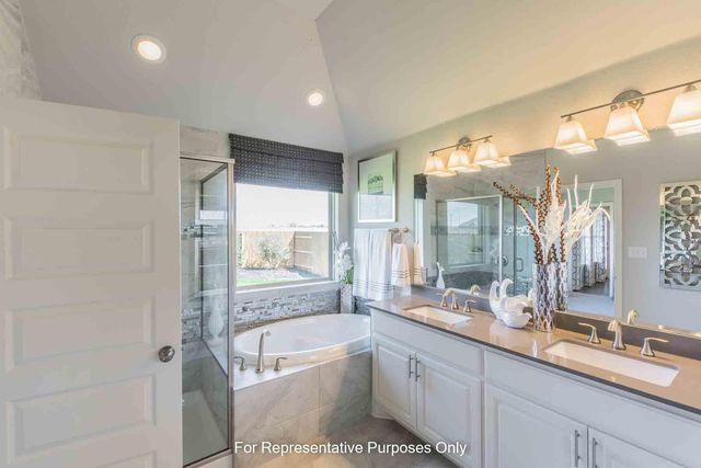 165 Bishop Wood RD, Dripping Springs, TX 78620