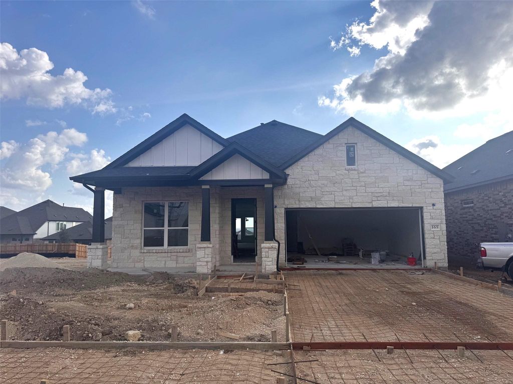 165 Bishop Wood RD, Dripping Springs, TX 78620