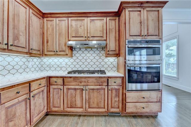 266 Prestbury Court, Suwanee, GA 30024