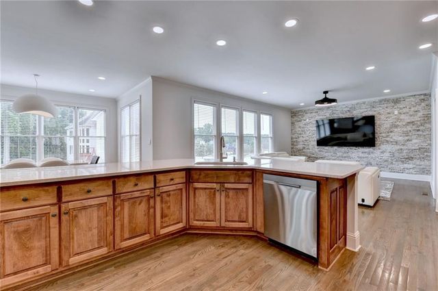 266 Prestbury Court, Suwanee, GA 30024