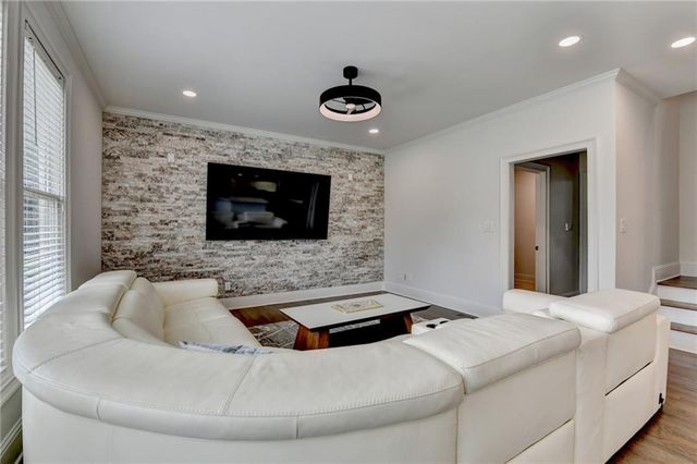 266 Prestbury Court, Suwanee, GA 30024