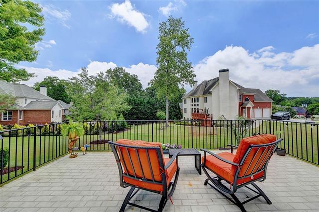266 Prestbury Court, Suwanee, GA 30024