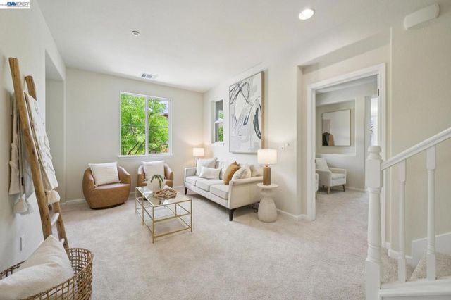 5351 Fioli Loop, San Ramon, CA 94582