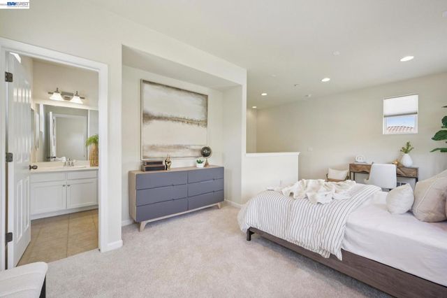 5351 Fioli Loop, San Ramon, CA 94582