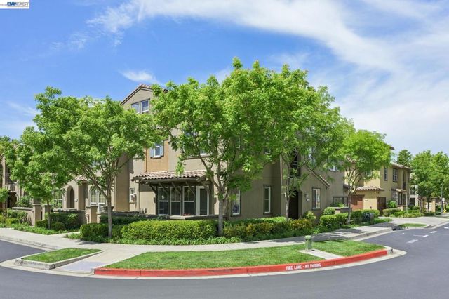 5351 Fioli Loop, San Ramon, CA 94582