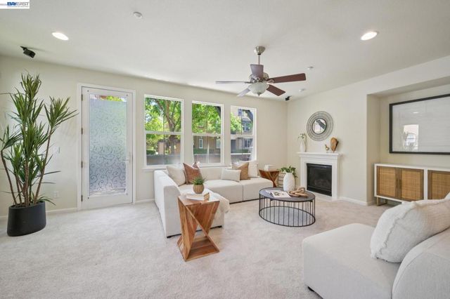 5351 Fioli Loop, San Ramon, CA 94582