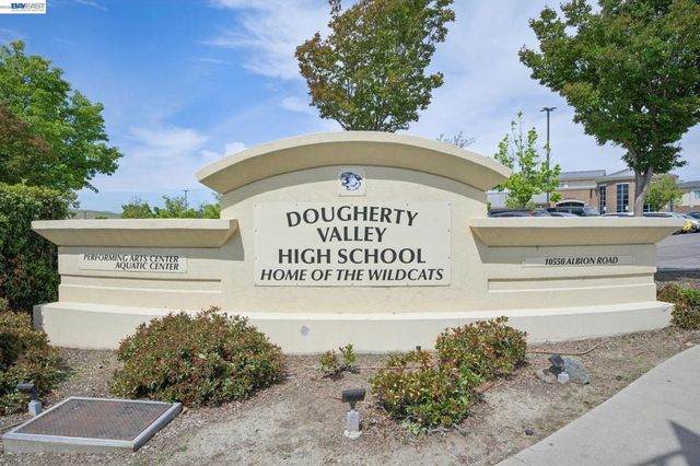 5351 Fioli Loop, San Ramon, CA 94582