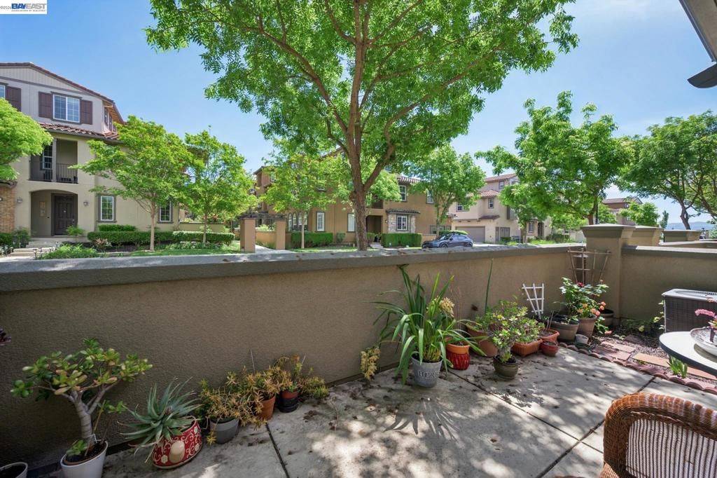 Image 18 of property listing at 5351 Fioli Loop, San Ramon, CA 94582