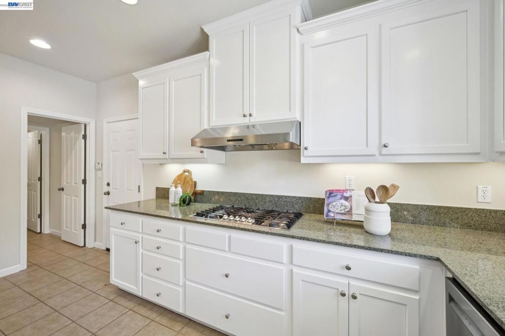 Image 22 of property listing at 5351 Fioli Loop, San Ramon, CA 94582