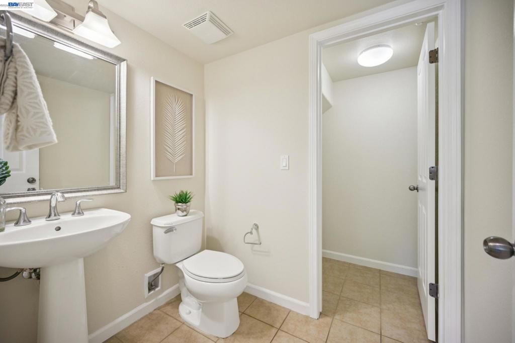 Image 25 of property listing at 5351 Fioli Loop, San Ramon, CA 94582