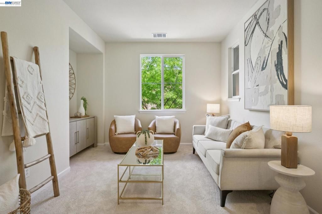 Image 31 of property listing at 5351 Fioli Loop, San Ramon, CA 94582