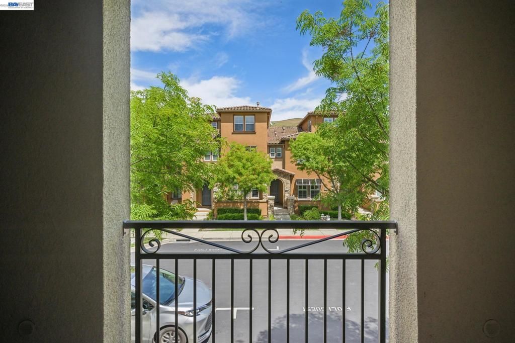 Image 43 of property listing at 5351 Fioli Loop, San Ramon, CA 94582