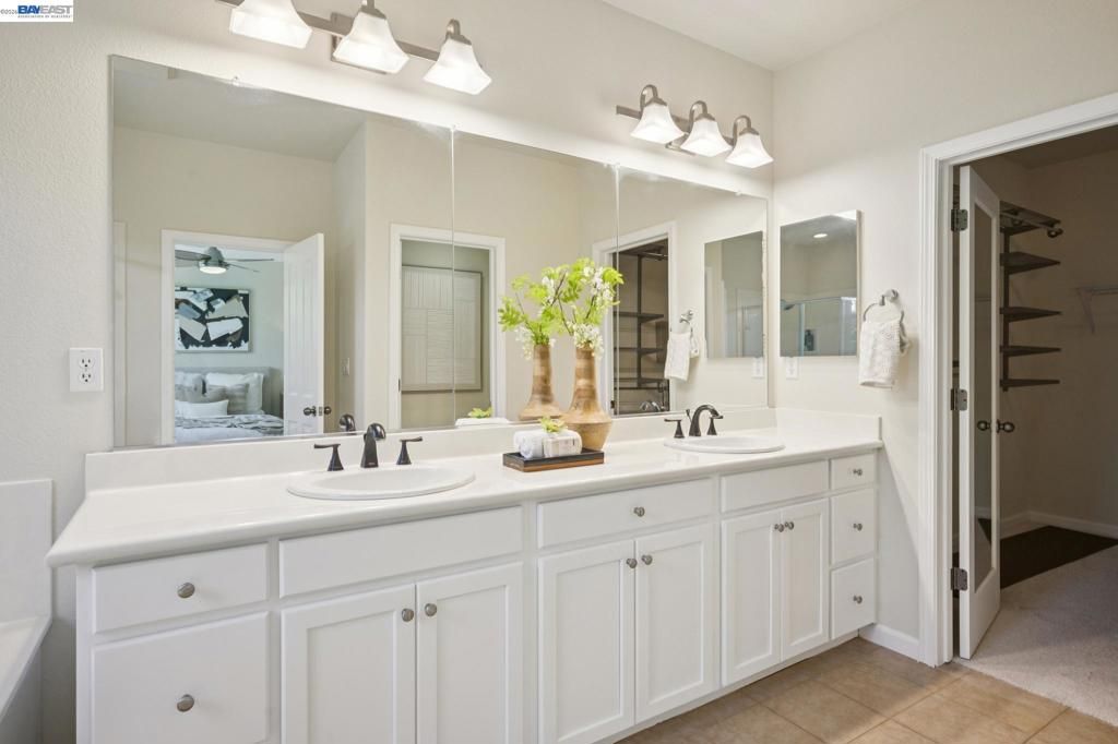 Image 44 of property listing at 5351 Fioli Loop, San Ramon, CA 94582
