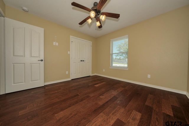 13523 Country Gln, Tyler, TX 75706