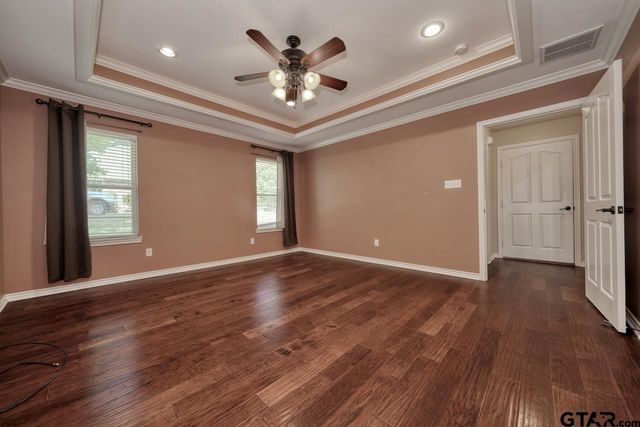 13523 Country Gln, Tyler, TX 75706