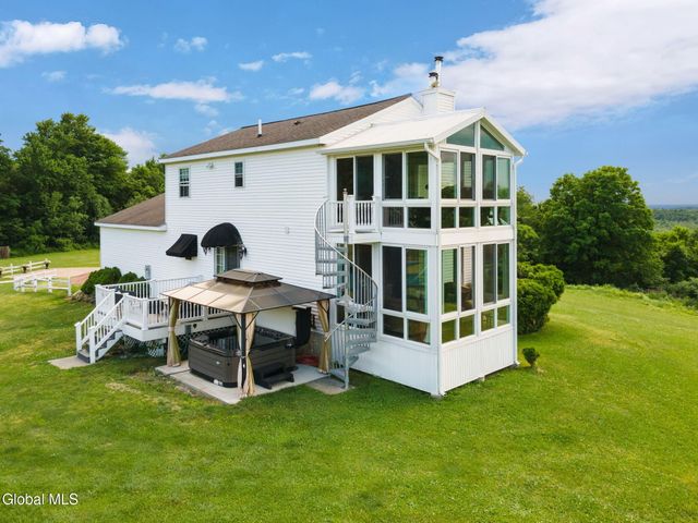 31 Safford Road, Argyle, NY 12809