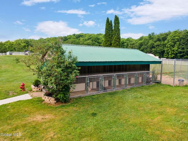 31 Safford Road, Argyle, NY 12809