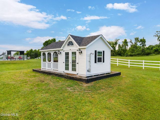 31 Safford Road, Argyle, NY 12809