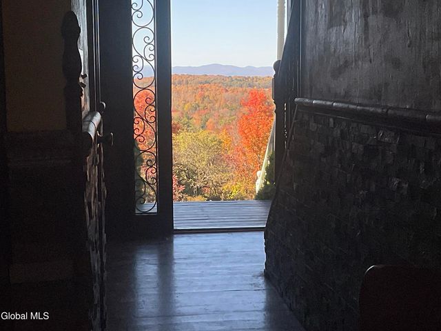 31 Safford Road, Argyle, NY 12809