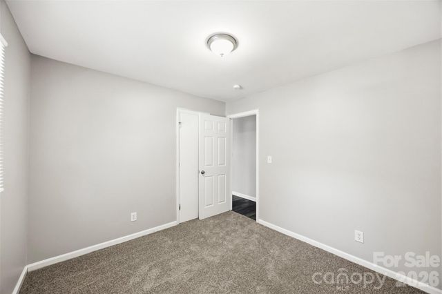 428 E Mclelland Avenue, Mooresville, NC 28115