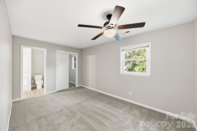 428 E Mclelland Avenue, Mooresville, NC 28115