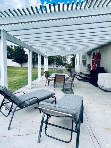 13316 S SWEET CAROLINE DR, Riverton, UT 84065