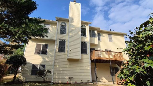 6095 Georgetown Park Drive, Norcross, GA 30071