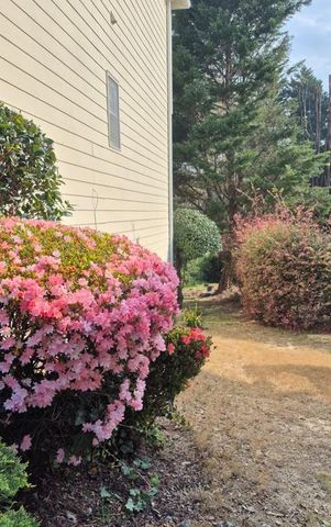 6095 Georgetown Park Drive, Norcross, GA 30071