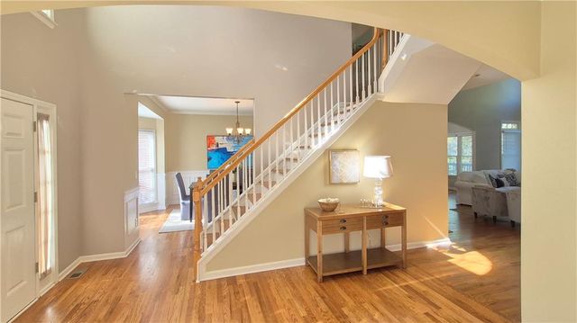 6095 Georgetown Park Drive, Norcross, GA 30071