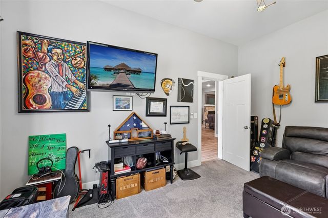 7927 122nd Street NE, Marysville, WA 98271