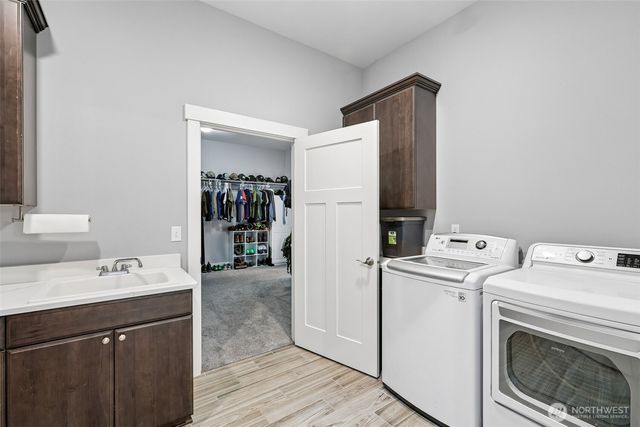 7927 122nd Street NE, Marysville, WA 98271