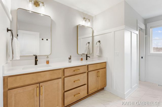12577 Manchester Drive, Grand Haven Twp, MI 49417