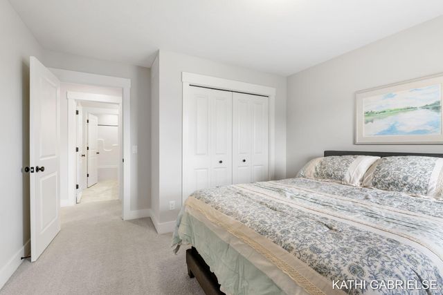 12577 Manchester Drive, Grand Haven Twp, MI 49417