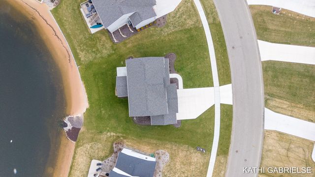 12577 Manchester Drive, Grand Haven Twp, MI 49417