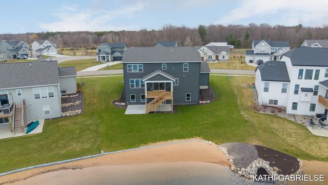 12577 Manchester Drive, Grand Haven Twp, MI 49417