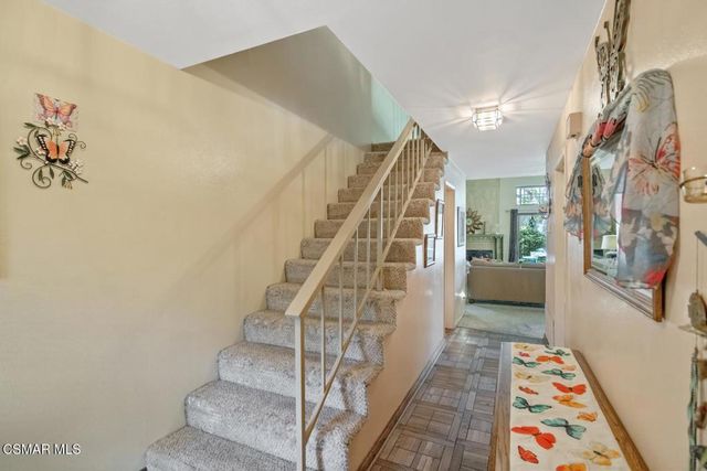474 Artisan Road 19, Newbury Park, CA 91320