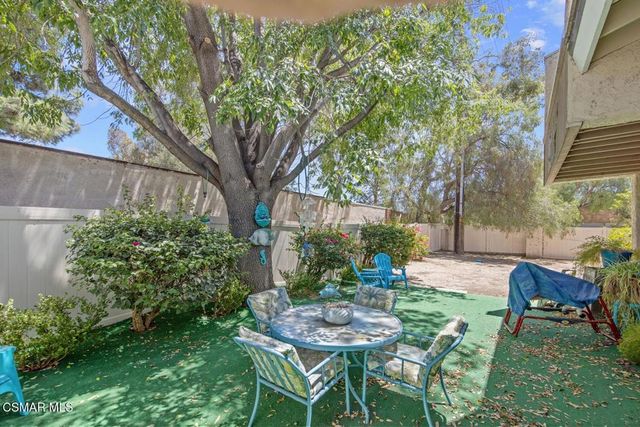 474 Artisan Road 19, Newbury Park, CA 91320
