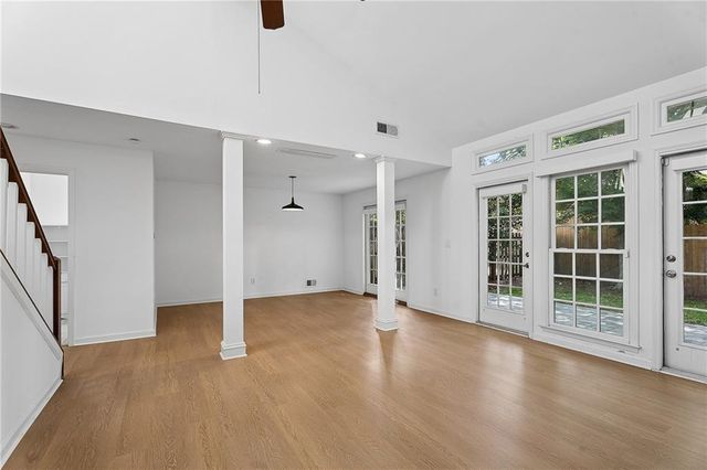 1827 Rockridge Place NE, Atlanta, GA 30324