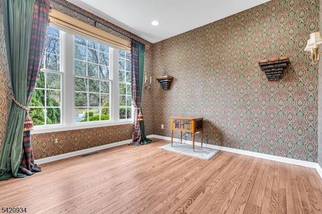 17 Bedford Dr, Bernards Twp., NJ 07920