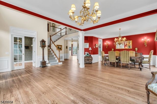 17 Bedford Dr, Bernards Twp., NJ 07920